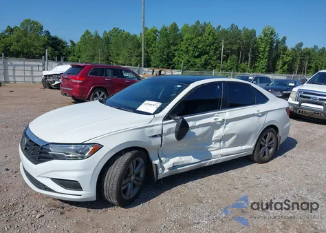 2021 Volkswagen Jetta 1.4T R-Line/1.4T S/1.4T Se из США, поврежденный, VIN 3VWC57BU7MM101740